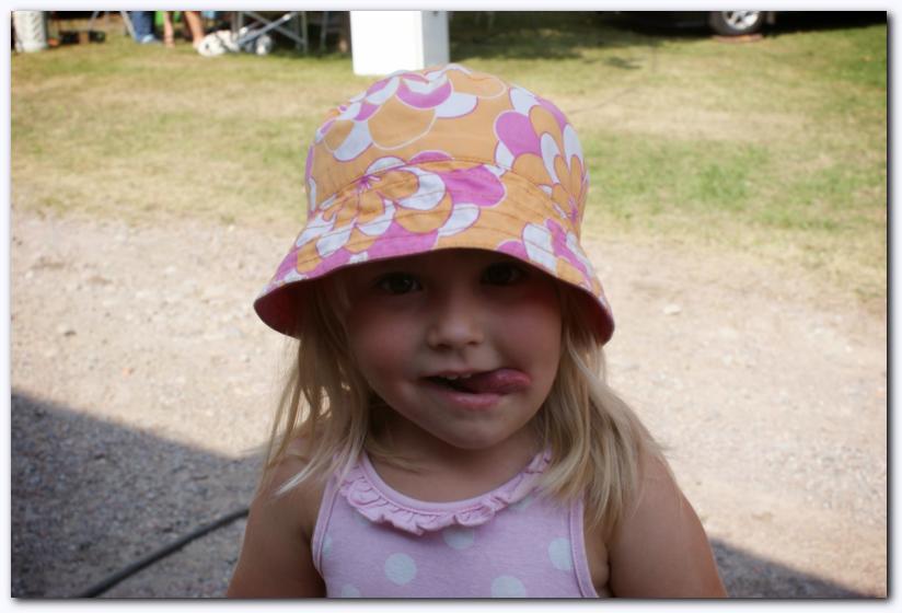 802x537 pixels (51K)